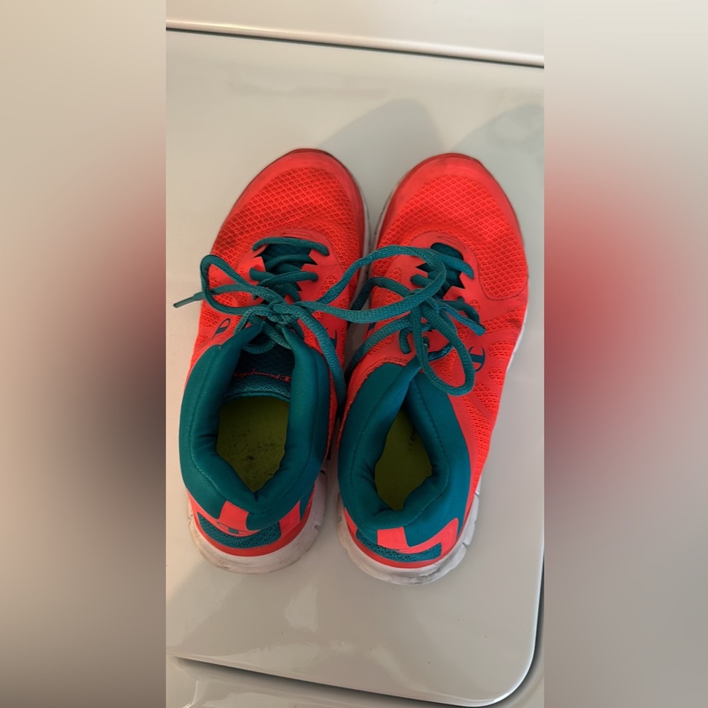 Champion tennis shoes for women , size 6 . never worn & they’ve been washed